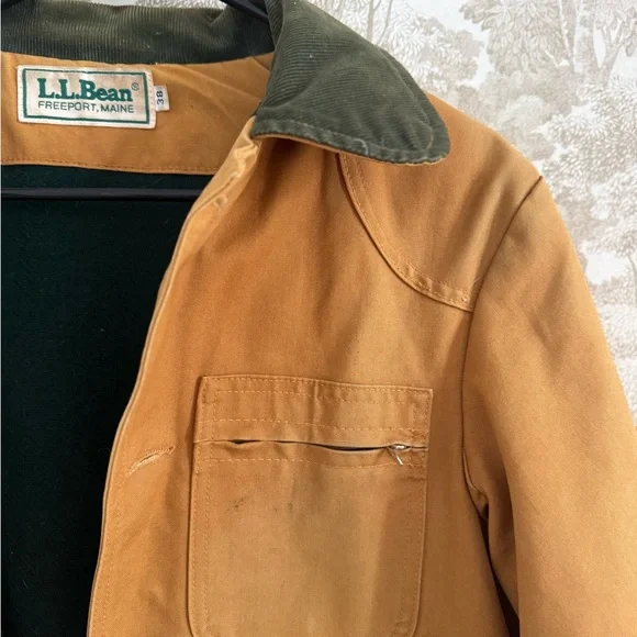 Vintage L.L. Bean Men's Brown Field Jacket with Green Collar - Picture 5 of 6